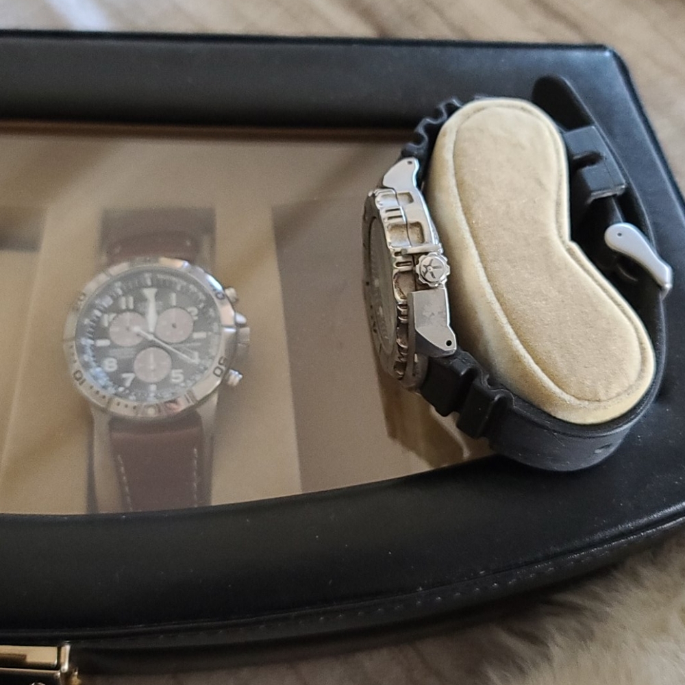 Watch storage box - Picture 3 of 4
